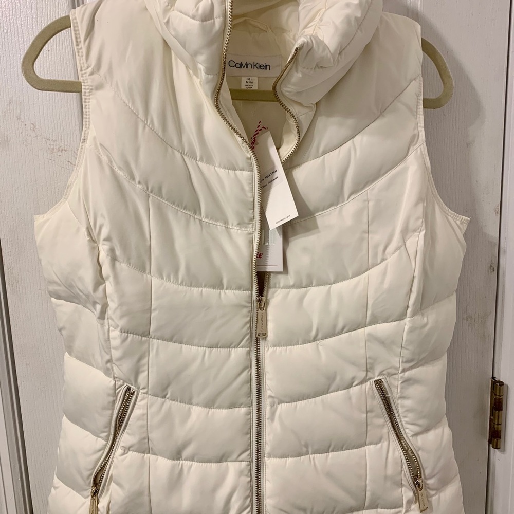 Calvin Klein NWT Puffer Vest